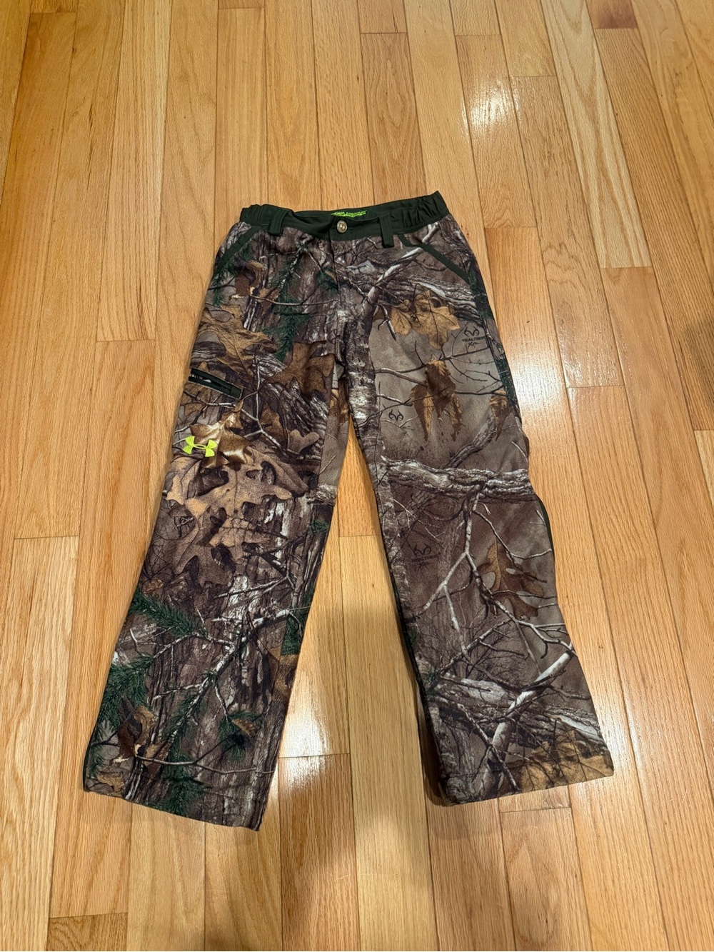 Under Armour Boys' Realtree Camo heavy fleece in Green and Brown